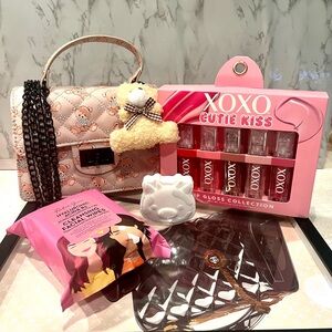 Charming Bear Handbag and Beauty Bundle NWT
